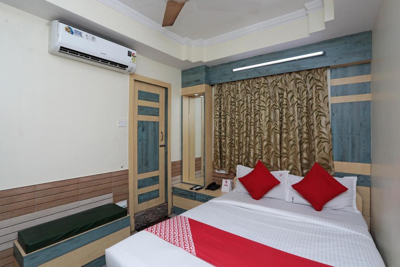 Oyo 26143 Hotel Abedin 加尔各答 外观 照片